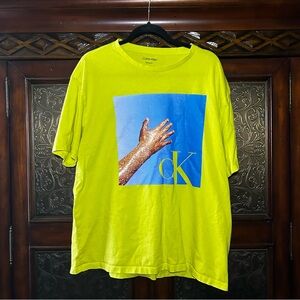 Calvin Klein Men's Yellow Graphic T-Shirt